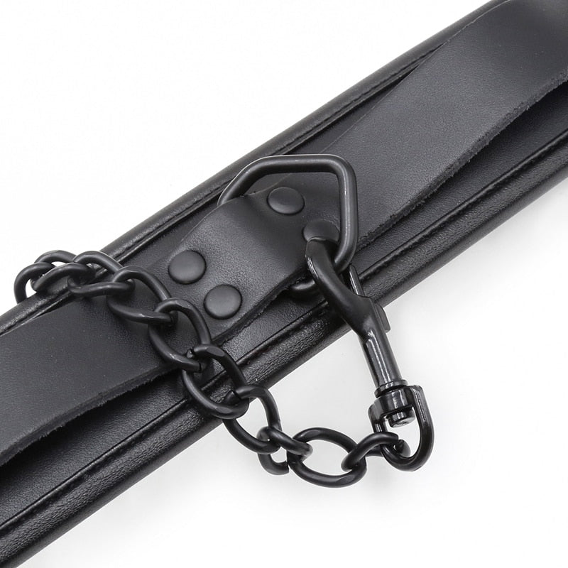 ปลอกคอ BDSM แบบมีโซ่เหล็กและหนังแท้สำหรับผู้หญิง ของเล่นทางเพศสำหรับคู่รัก อุปกรณ์รัดตรึงทางเพศ