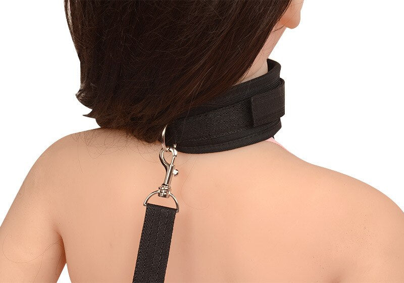 อุปกรณ์ทางเพศสำหรับผู้หญิง ชุดรัดและพัน BDSM ปลั๊กบัทท์โลหะ เข็มขัดรัดไนลอน กุญแจมือเหล็ก ของเล่นผู้ใหญ่เพื่อความรัก